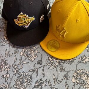 Men’s Yankee Hat Lot (2 hats)